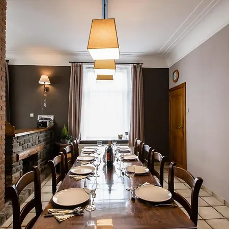 Maison Spacieuse Unifamiliale. La Clochette * Bastogne