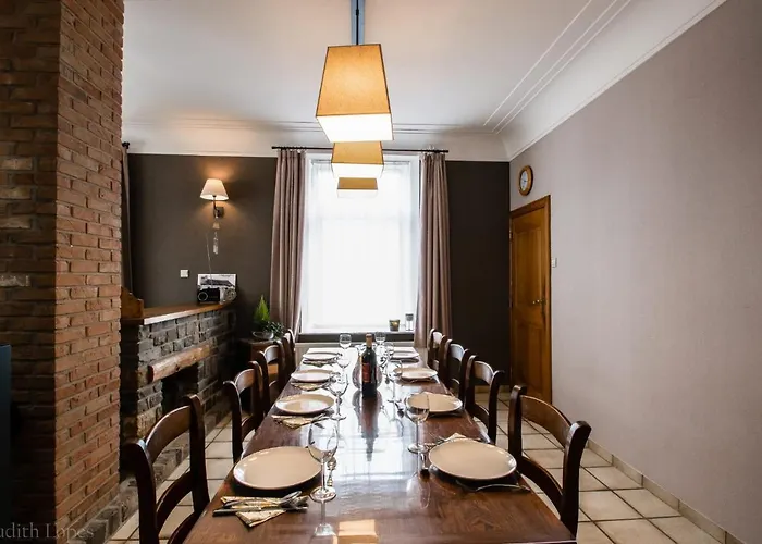 Maison Spacieuse Unifamiliale. La Clochette * Bastogne