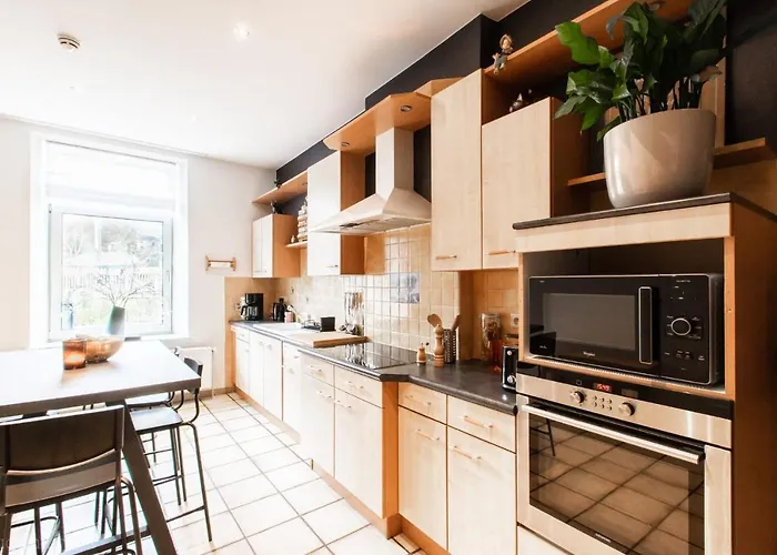 بيت للعطل Maison Spacieuse Unifamiliale. La Clochette