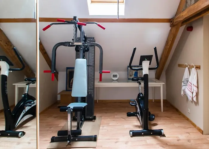 Maison Spacieuse Unifamiliale. La Clochette *