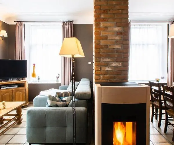 Maison Spacieuse Unifamiliale. La Clochette *